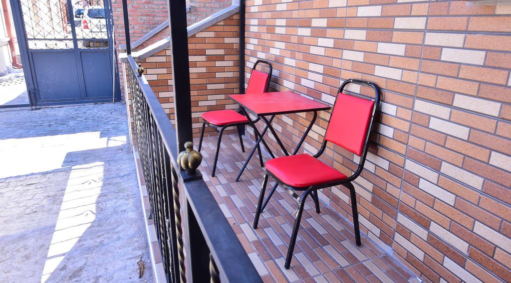 Hotel Gomi13 Tbilisi Zewnętrze zdjęcie