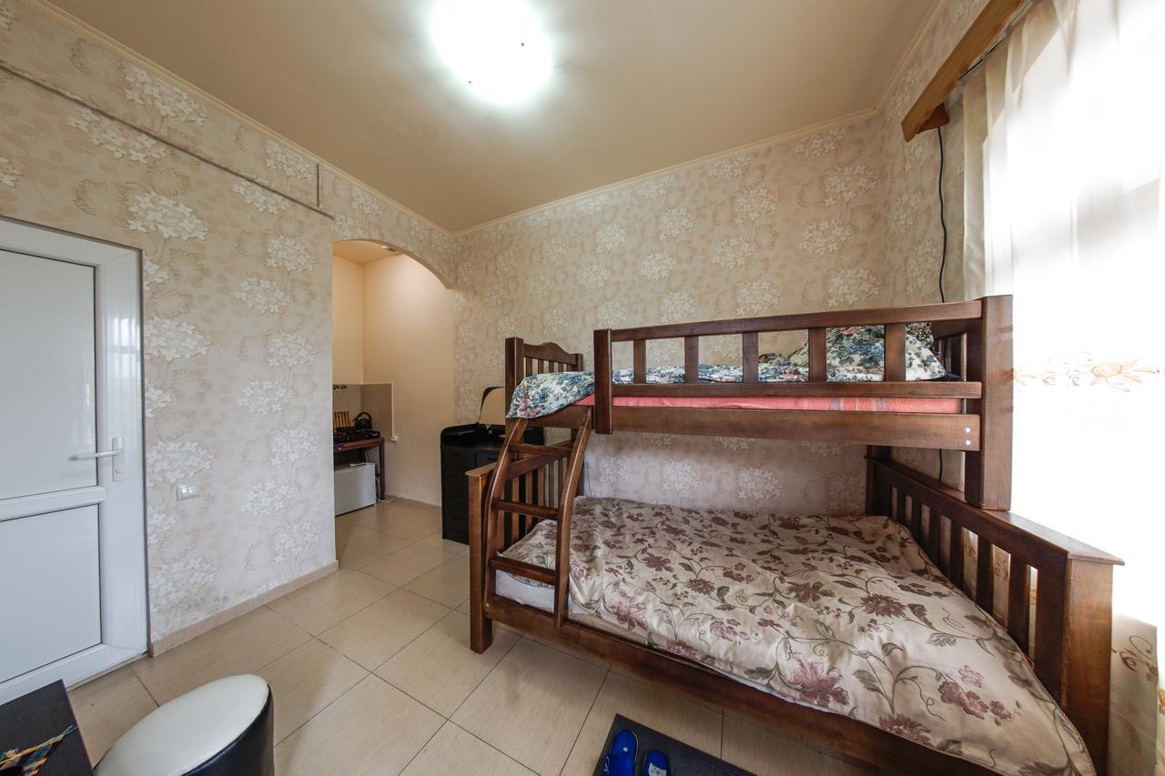 Hotel Gomi13 Tbilisi Zewnętrze zdjęcie