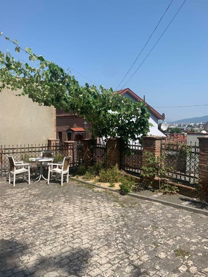 Hotel Gomi13 Tbilisi Zewnętrze zdjęcie